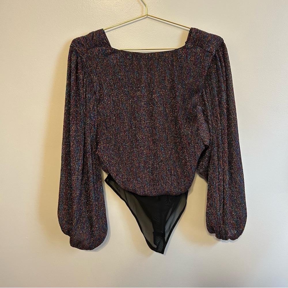 JEALOUS TOMATO Elegant Multicolor Blouse with Balloon Sleeves - Picture 3 of 4